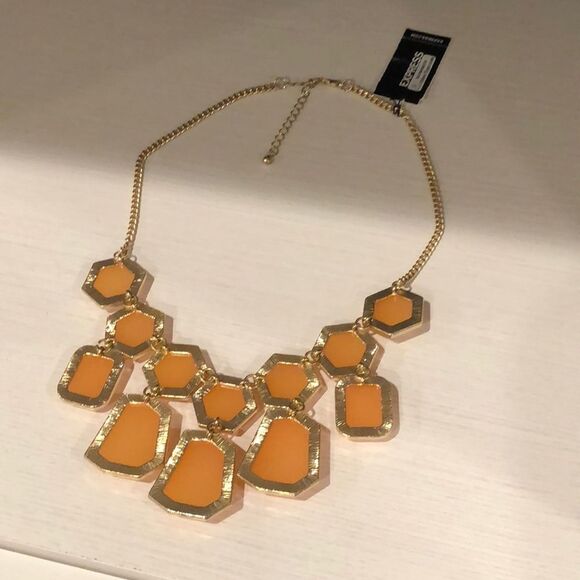 Orange statement necklace - Picture 4 of 5